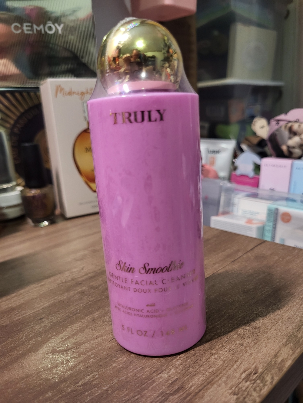 TRULY Skin Smoothie Gentle Facial Cleanser — Pink with Gold Cap